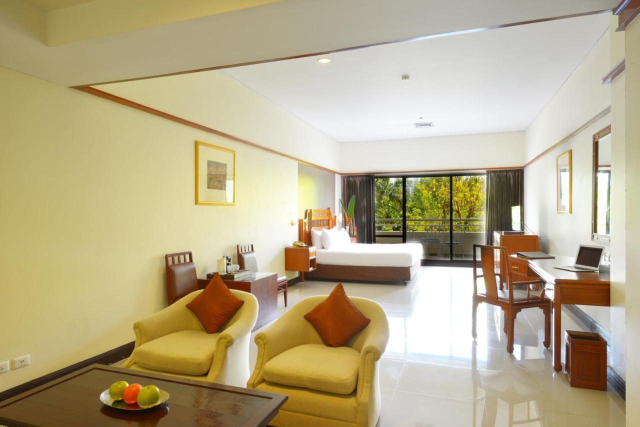 Loei Palace Hotel Екстер'єр фото