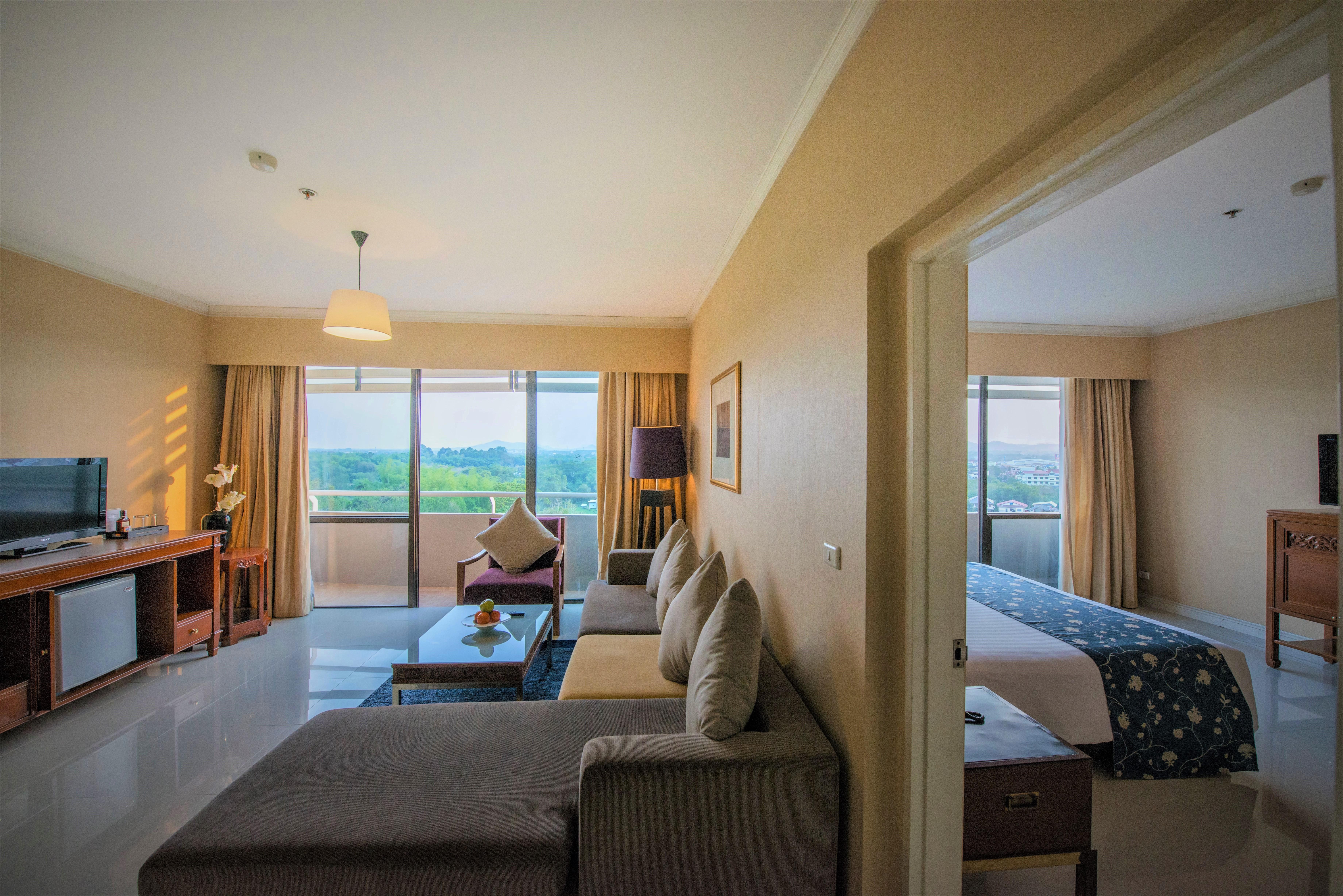 Loei Palace Hotel Екстер'єр фото