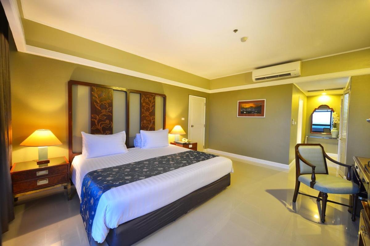 Loei Palace Hotel Екстер'єр фото