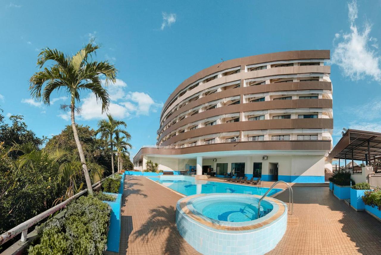 Loei Palace Hotel Екстер'єр фото