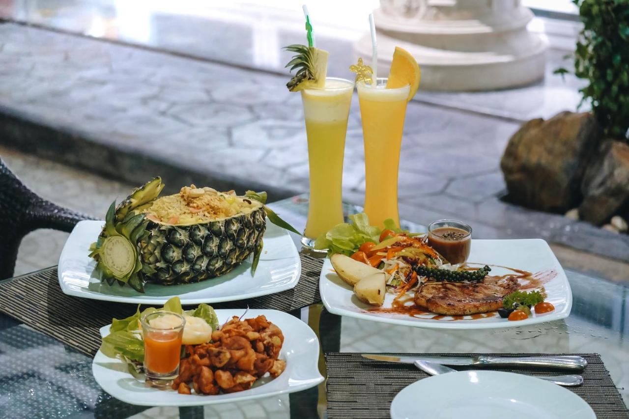 Loei Palace Hotel Екстер'єр фото